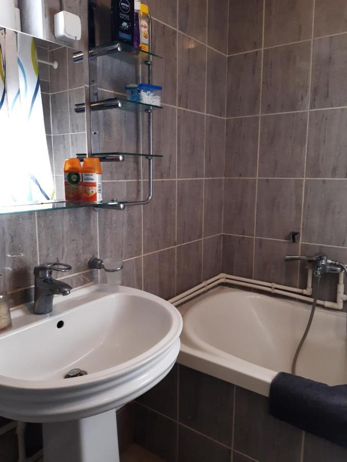 std- Na lepom plavom Dunavu Kladusnica Exterior foto